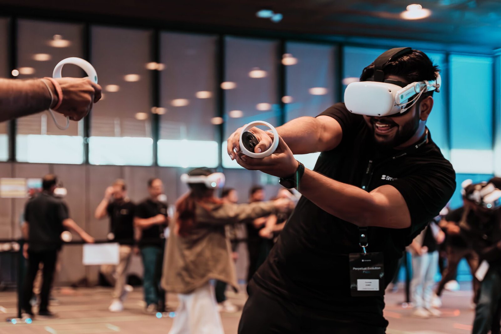 Participante en una experiencia de realidad virtual